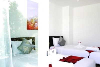 One World One Home Naiharn Hotel – Fotos 15